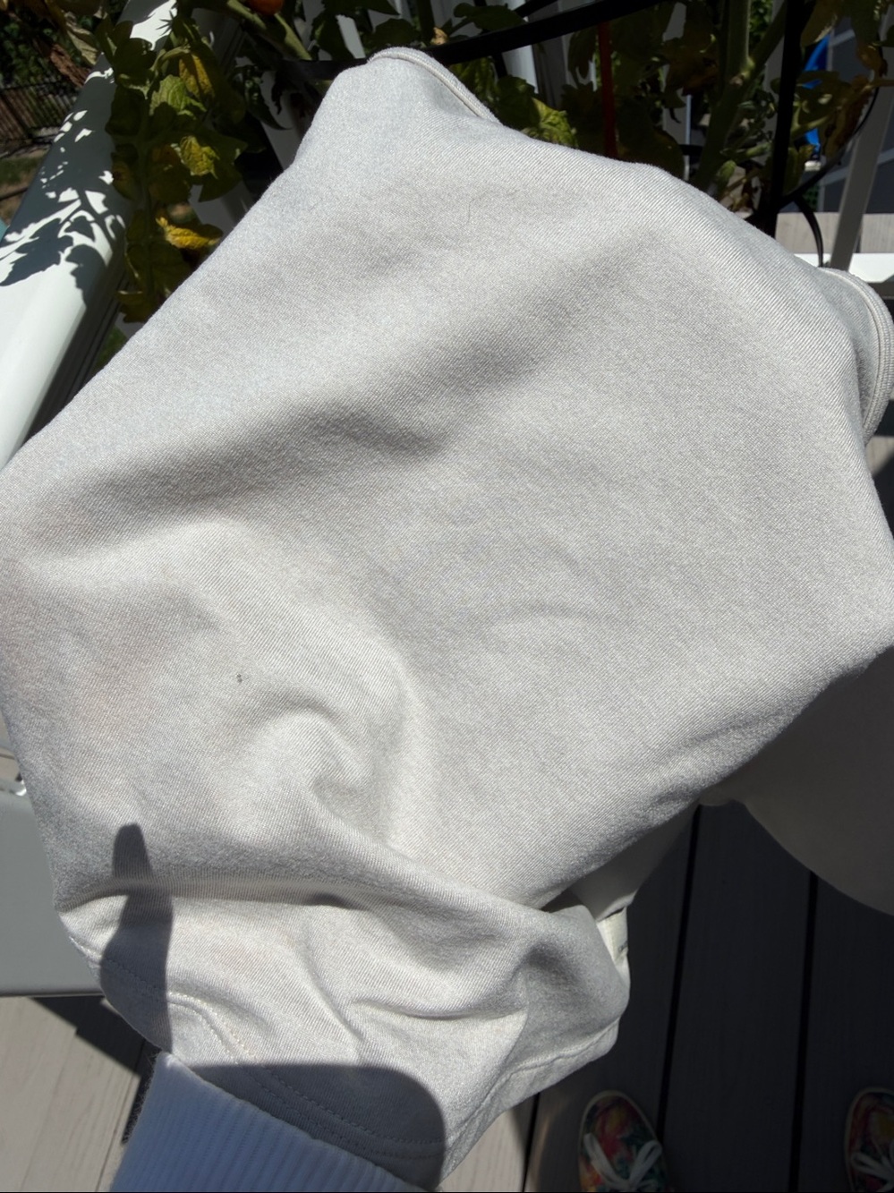 Vuori Sleeveless Tank Top in Beige - Picture 6 of 8